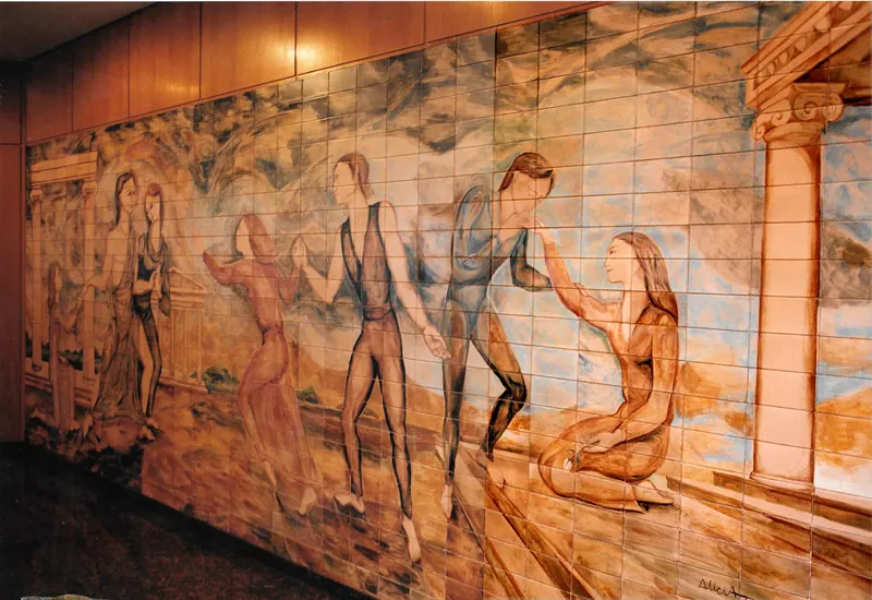 Otra perspectiva del mural cerámico, Av. Santa Fe y Paraná